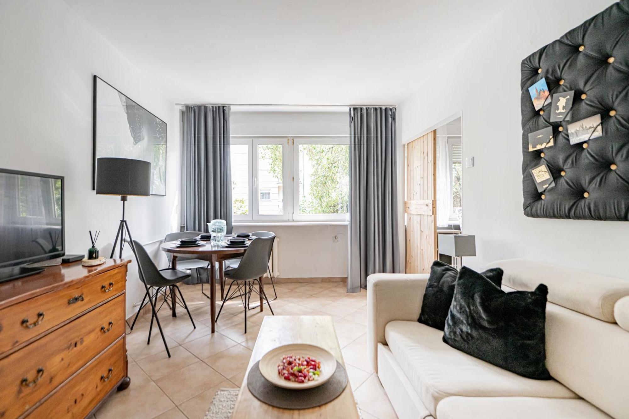 Niceone Apartment Number 5 - W Samym Centrum! วรอตซวาฟ ภายนอก รูปภาพ